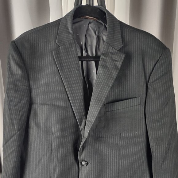 Perry Ellis Men's Two Button Pin Stripe Grey Suit Jacket Size 42R - Picture 2 of 13